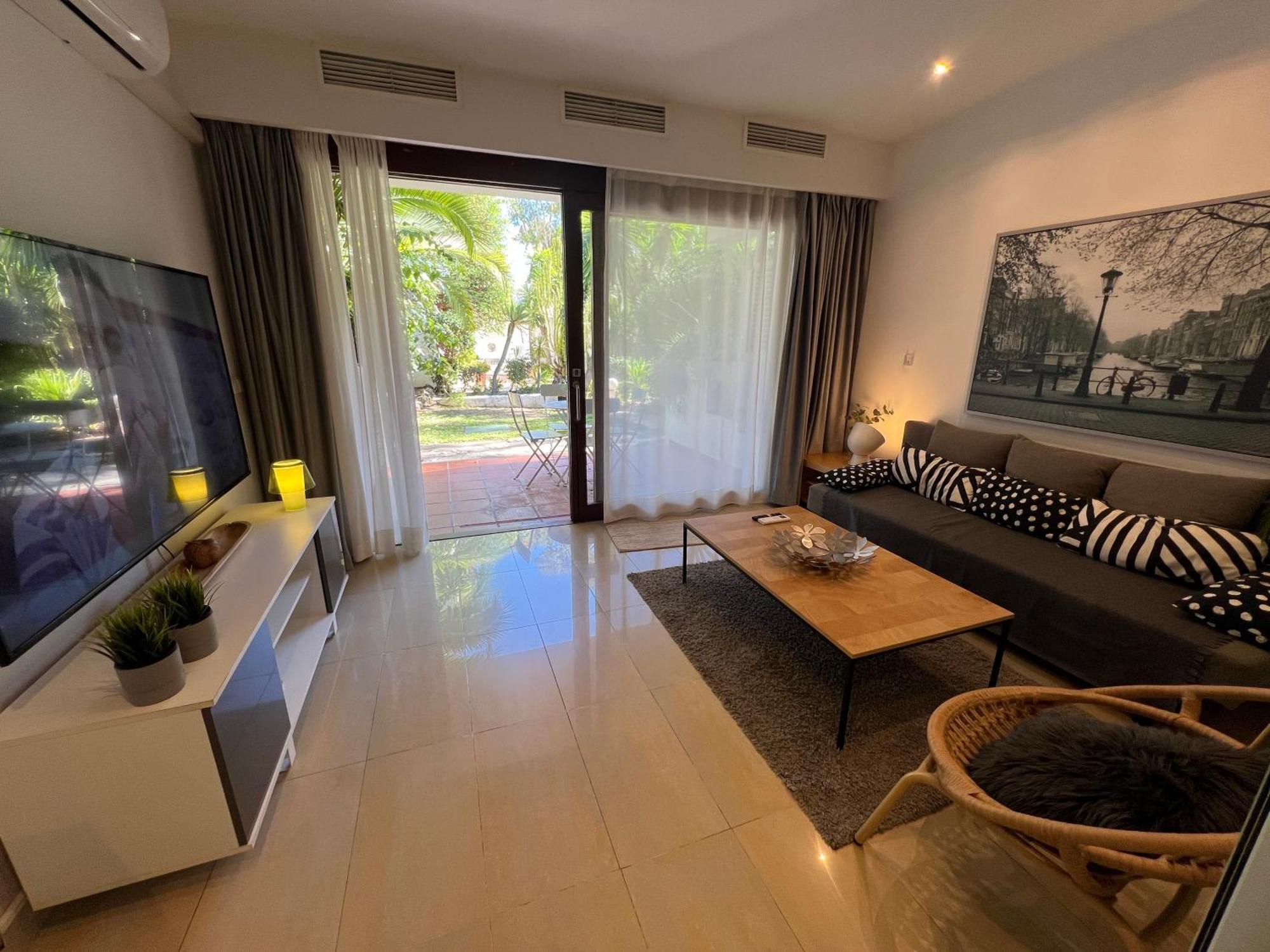 Puerto Banus Crystal Suite Марбелья Екстер'єр фото